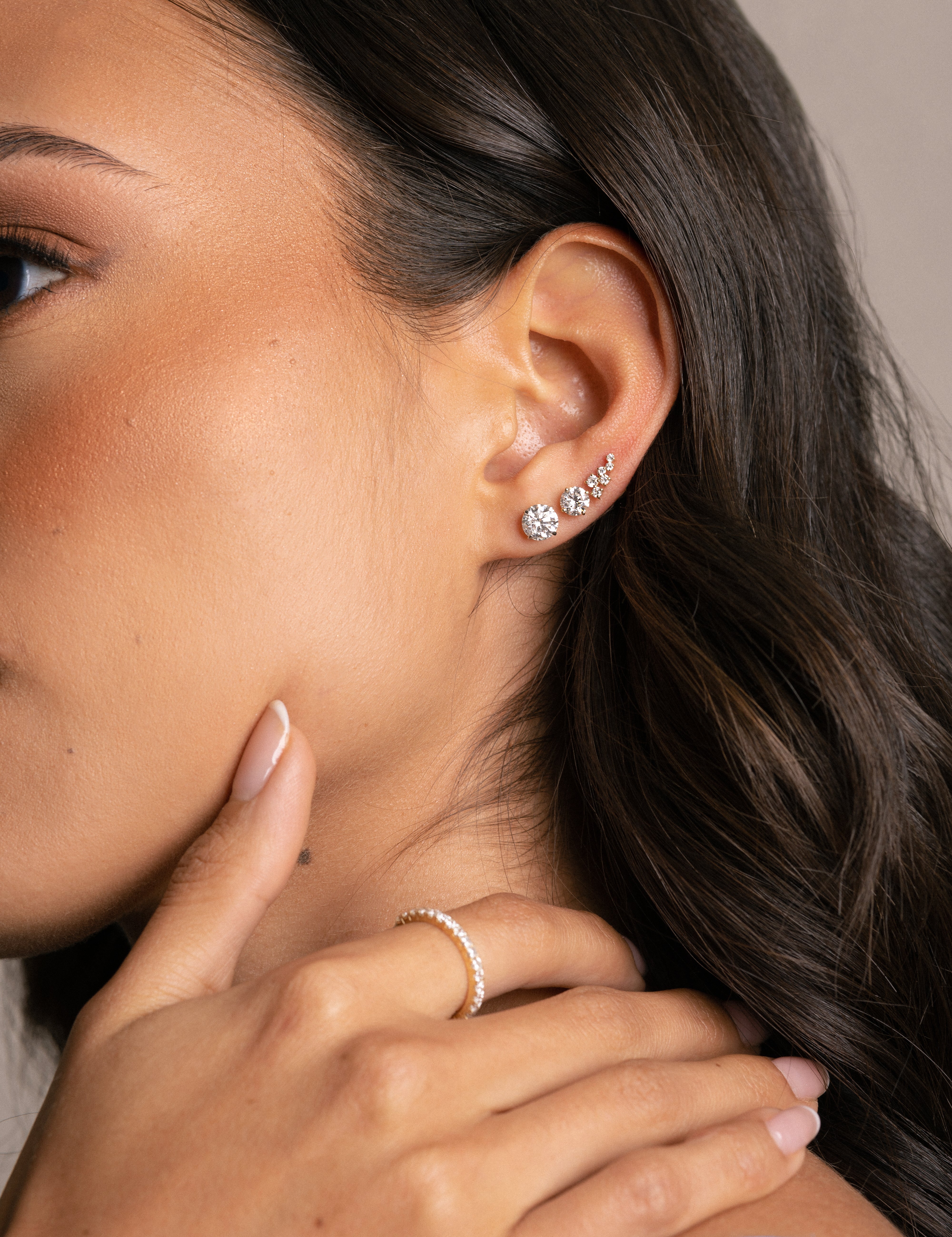 Round Lab Diamond Stud Earrings (Pair)