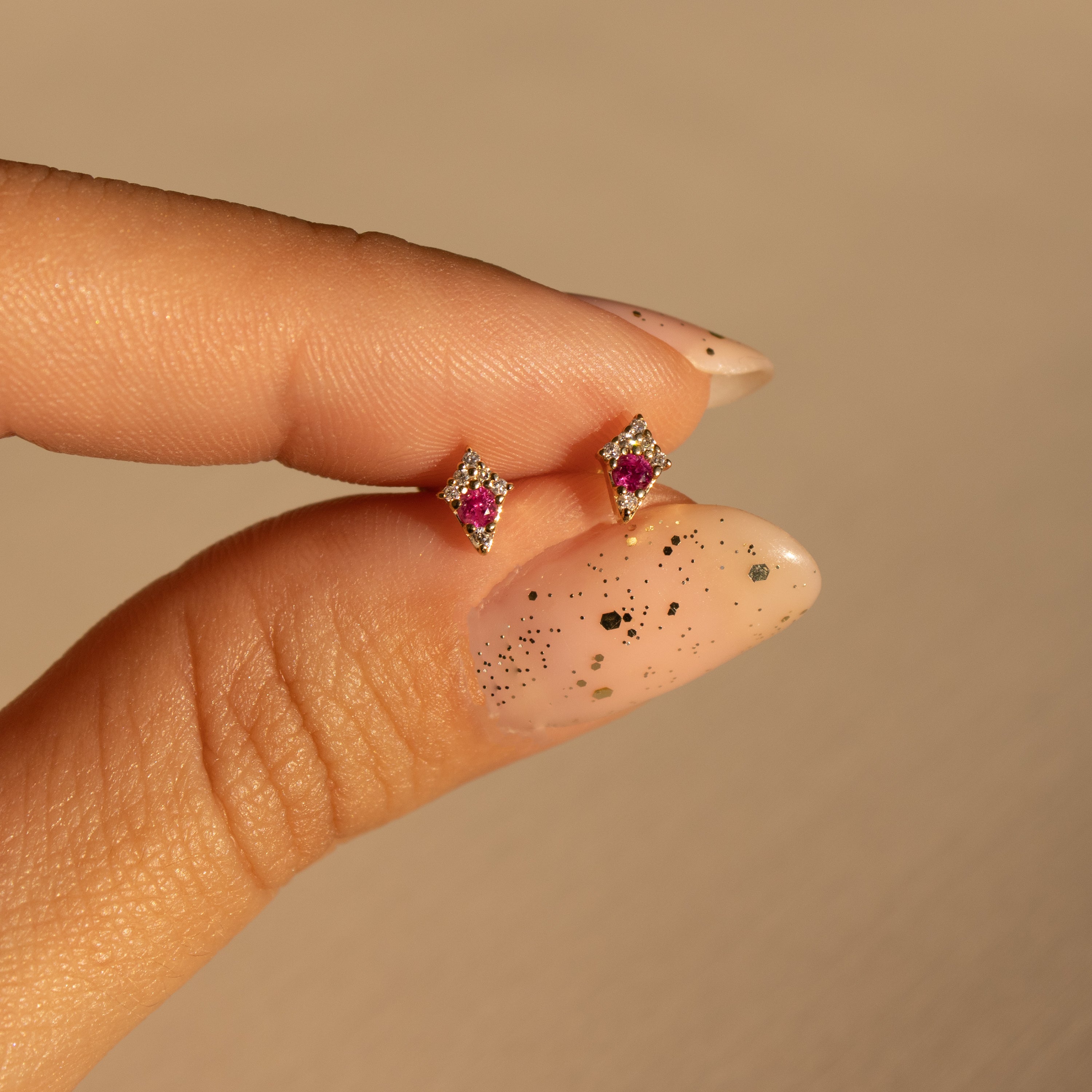 Pop Pink Sapphire Diamond Gold Stud (Single)